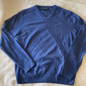 Bloomingdale’s men’s Cashmere Sweater